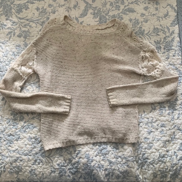 Hollister Cable Knit Sweater with Lace Details - Picture 3 of 4